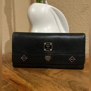 MCM Black Leather Continental Wallet with Gold Tone Hardware